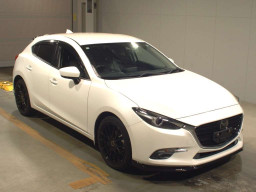 2016 Mazda Axela Sport