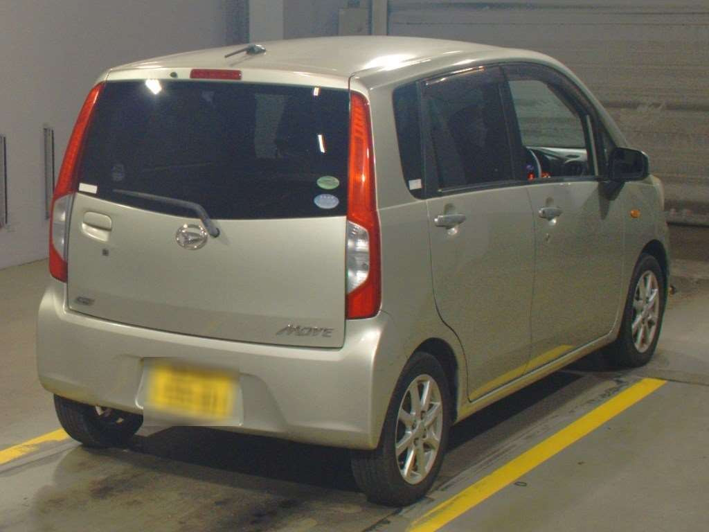 2013 Daihatsu Move LA100S[1]