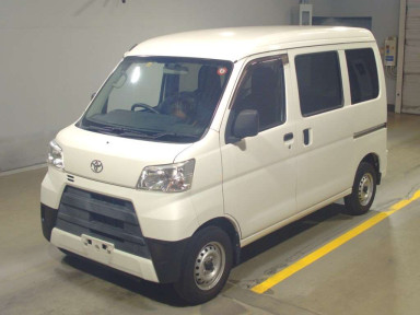 2018 Toyota Pixis Van