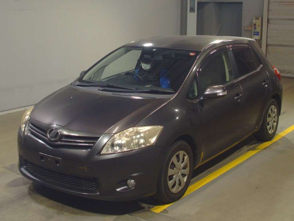 2009 Toyota Auris NZE151H[0]