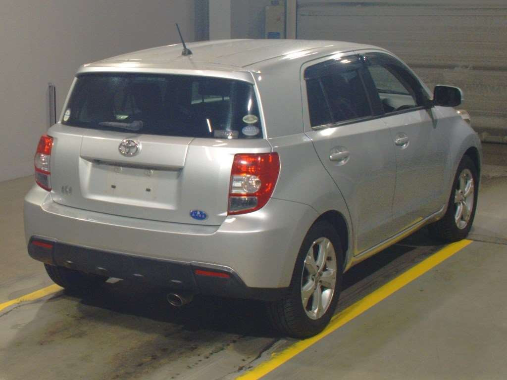 2007 Toyota IST NCP110[1]