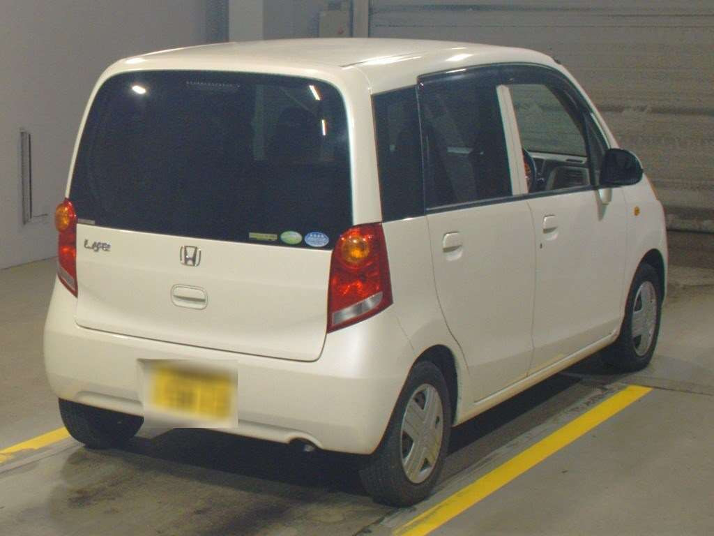 2010 Honda Life JC1[1]