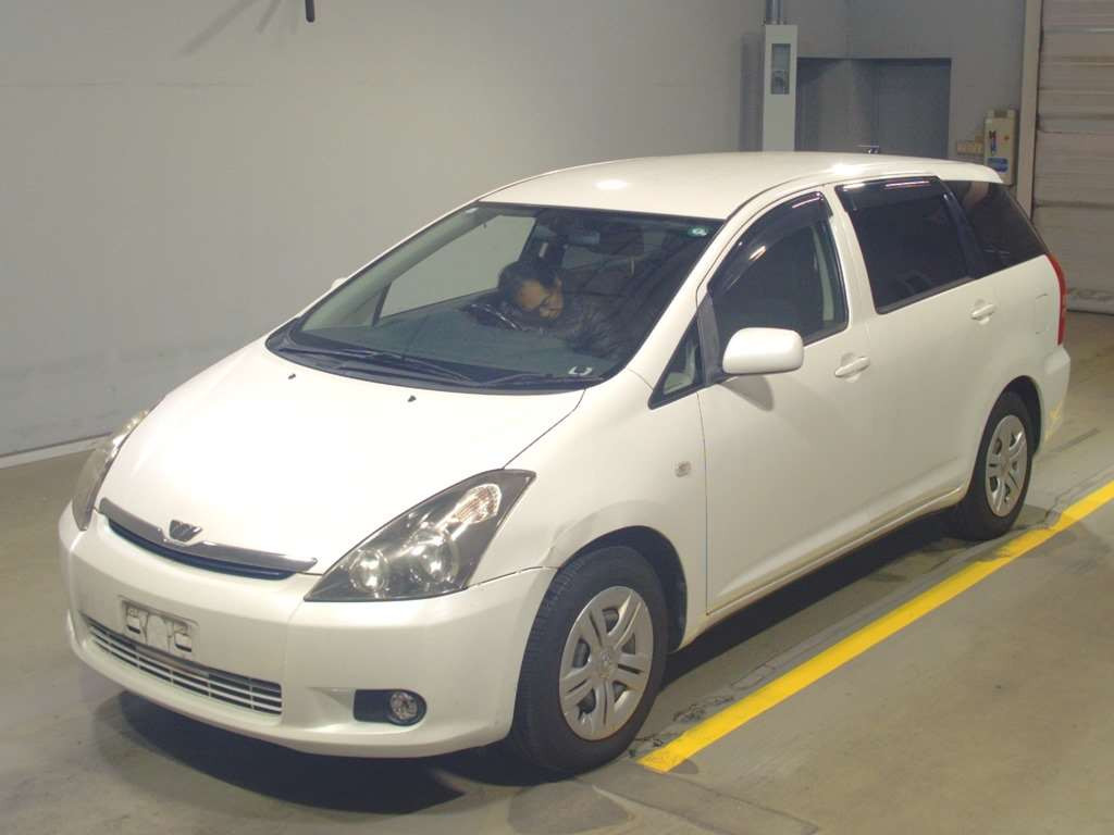 2005 Toyota Wish ANE10G[0]