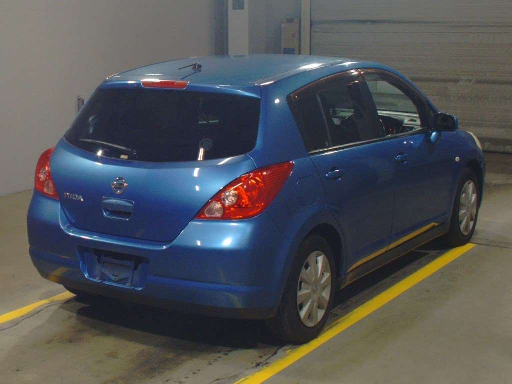 2006 Nissan Tiida C11[1]