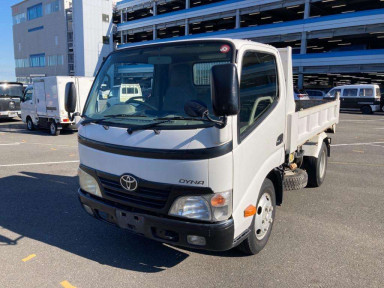 2011 Toyota Dyna Truck