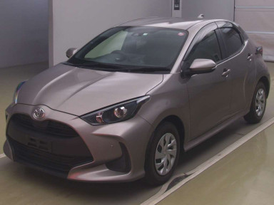 2021 Toyota YARIS