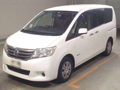 2013 Nissan Serena