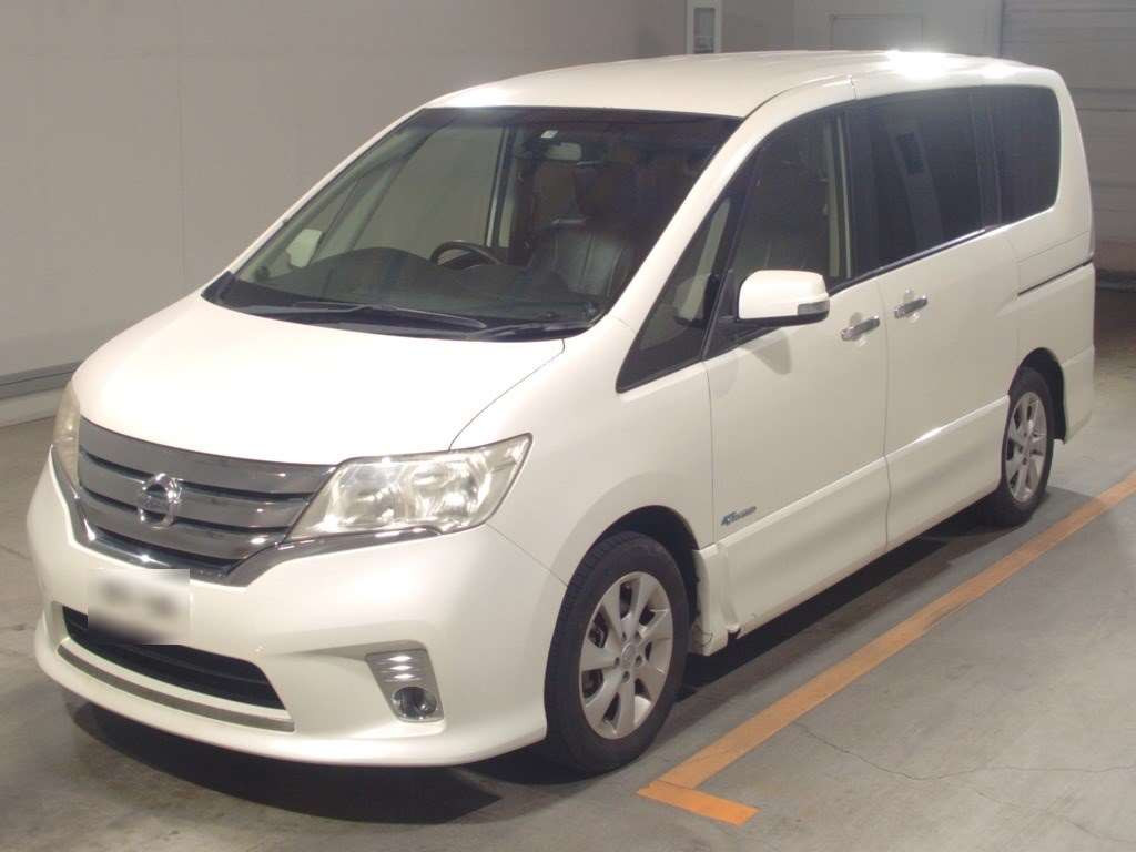 2013 Nissan Serena HFC26[0]