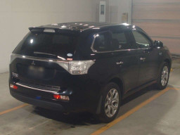 2013 Mitsubishi Outlander PHEV