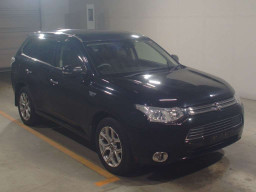 2013 Mitsubishi Outlander PHEV