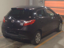 2013 Mazda Demio