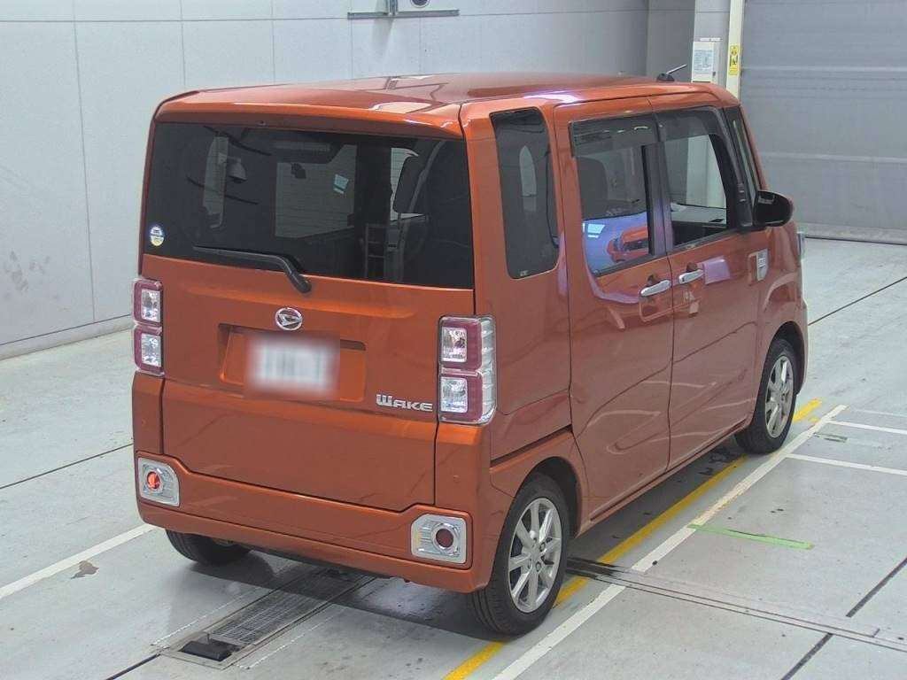 2021 Daihatsu Wake LA700S[1]