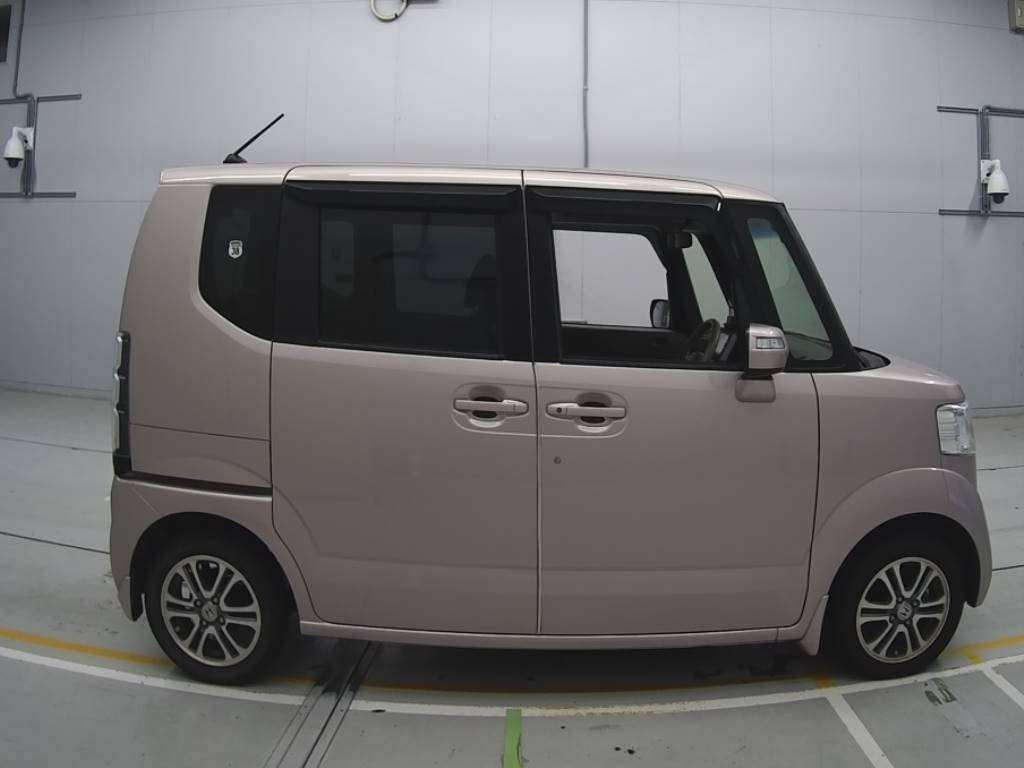 2014 Honda N-BOX JF1[2]