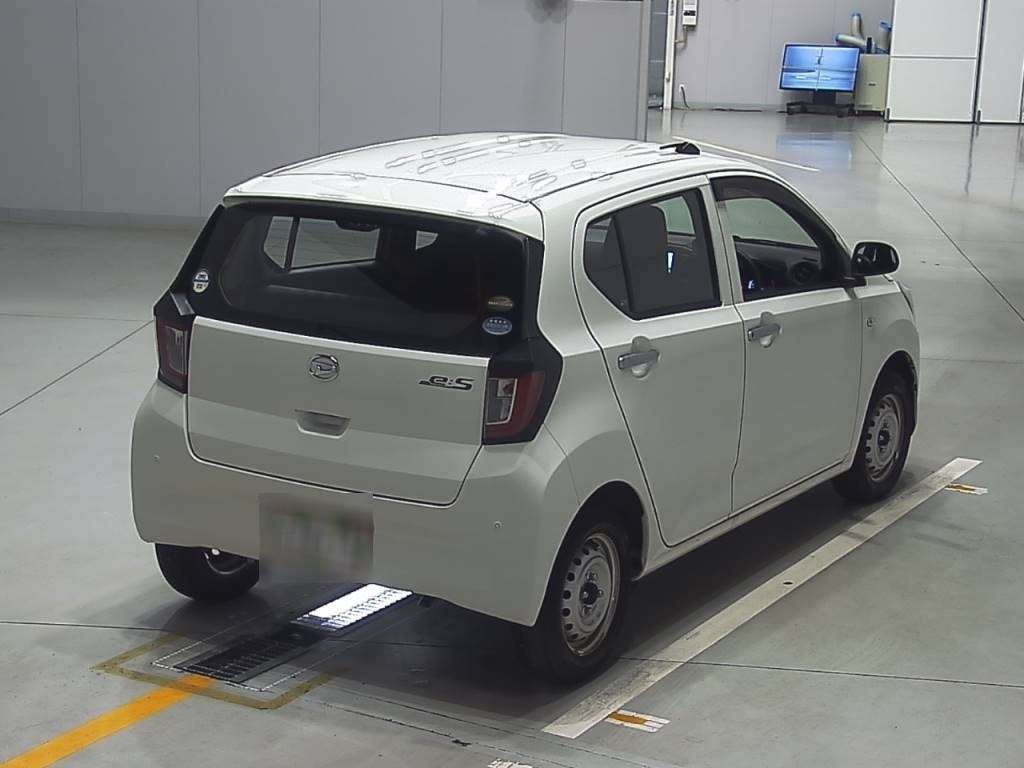 2019 Daihatsu Mira es LA350S[1]