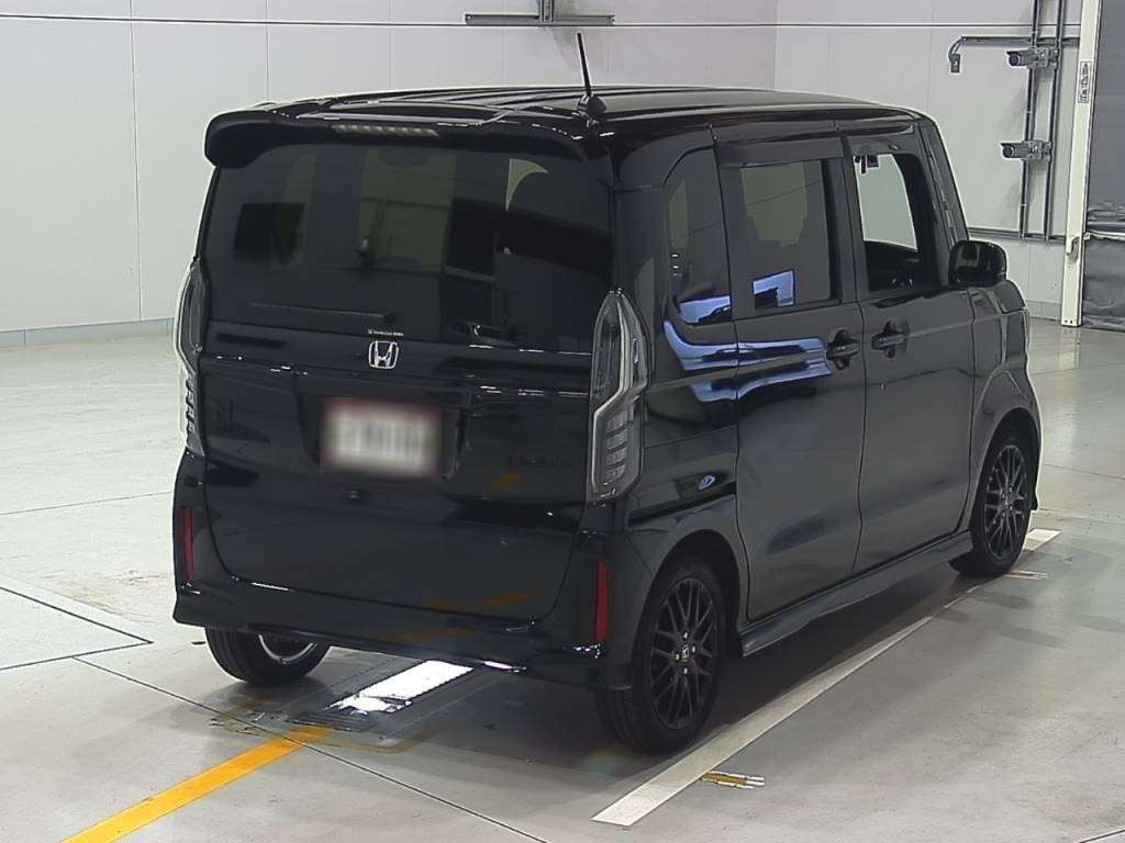 2022 Honda N-BOX CUSTOM JF3[1]