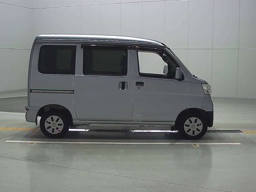 2018 Subaru Sambar S321B[2]