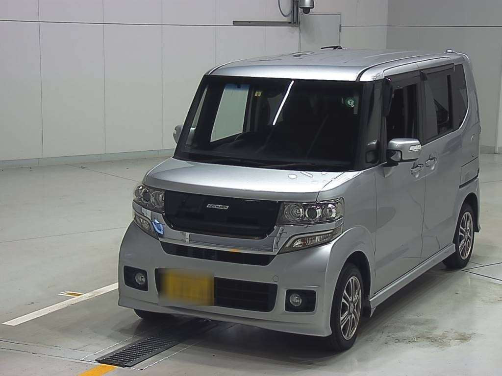 2014 Honda N-Box+ Custom JF1[0]