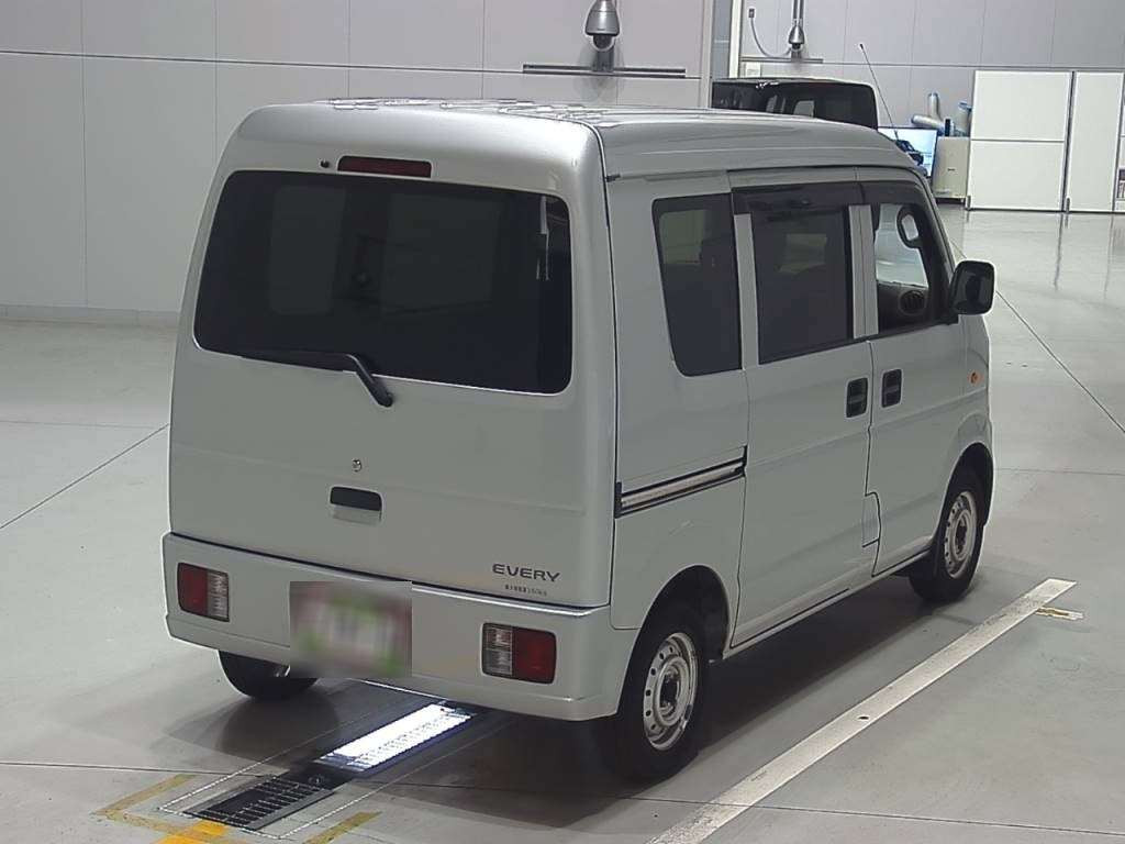 2014 Suzuki Every DA64V[1]