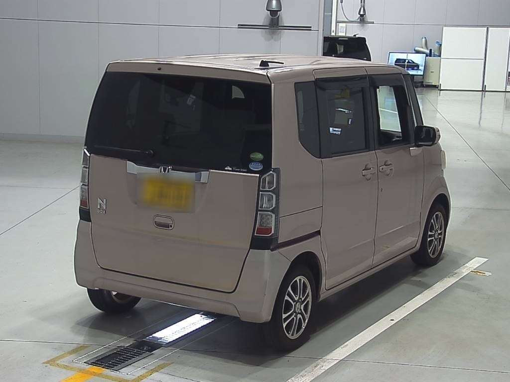 2013 Honda N-BOX JF1[1]