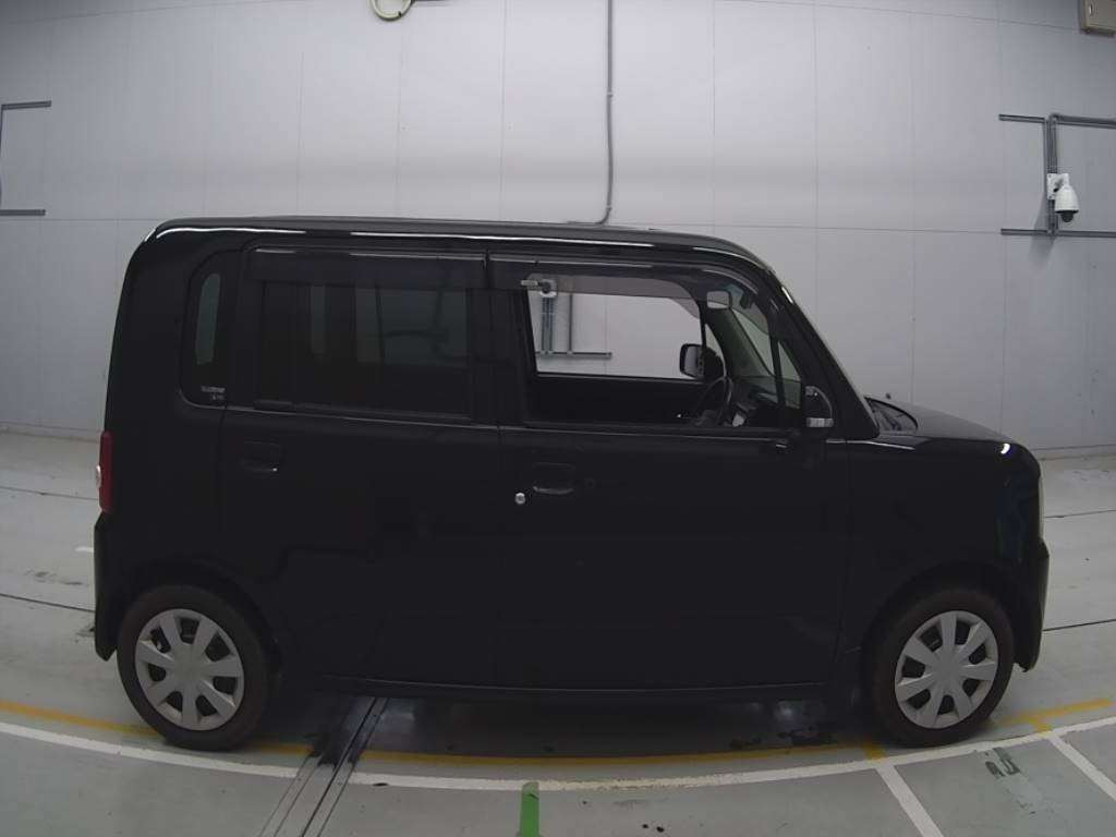 2013 Daihatsu Move Conte L575S[2]