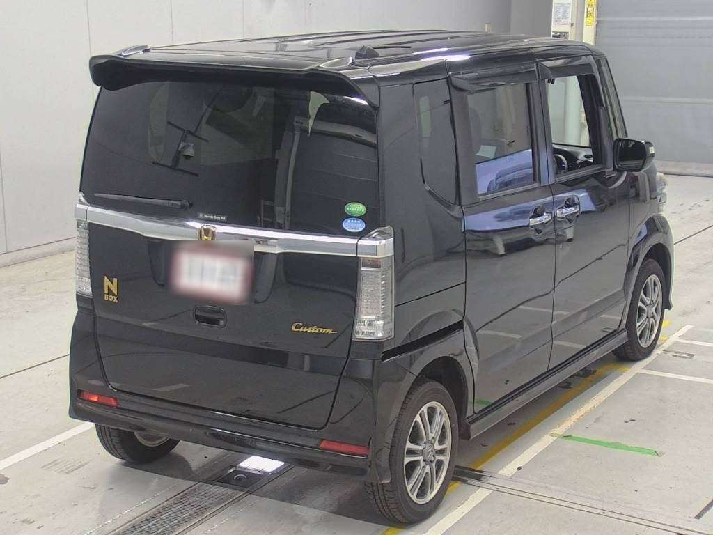 2016 Honda N-BOX JF2[1]