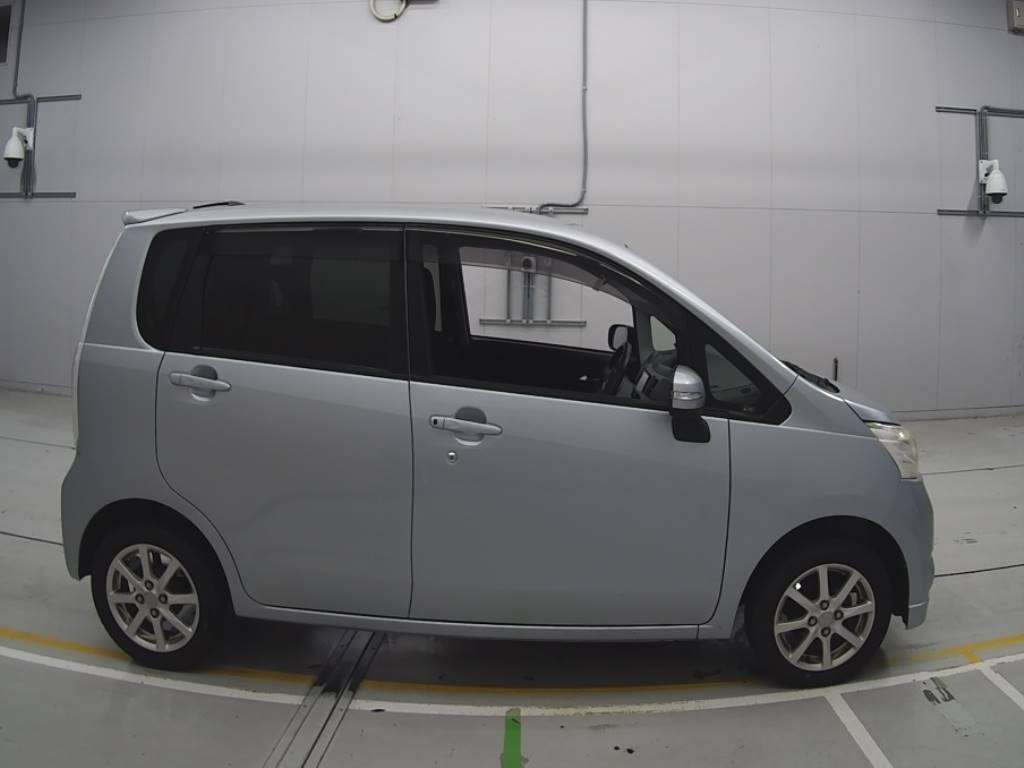 2012 Daihatsu Move LA100S[2]