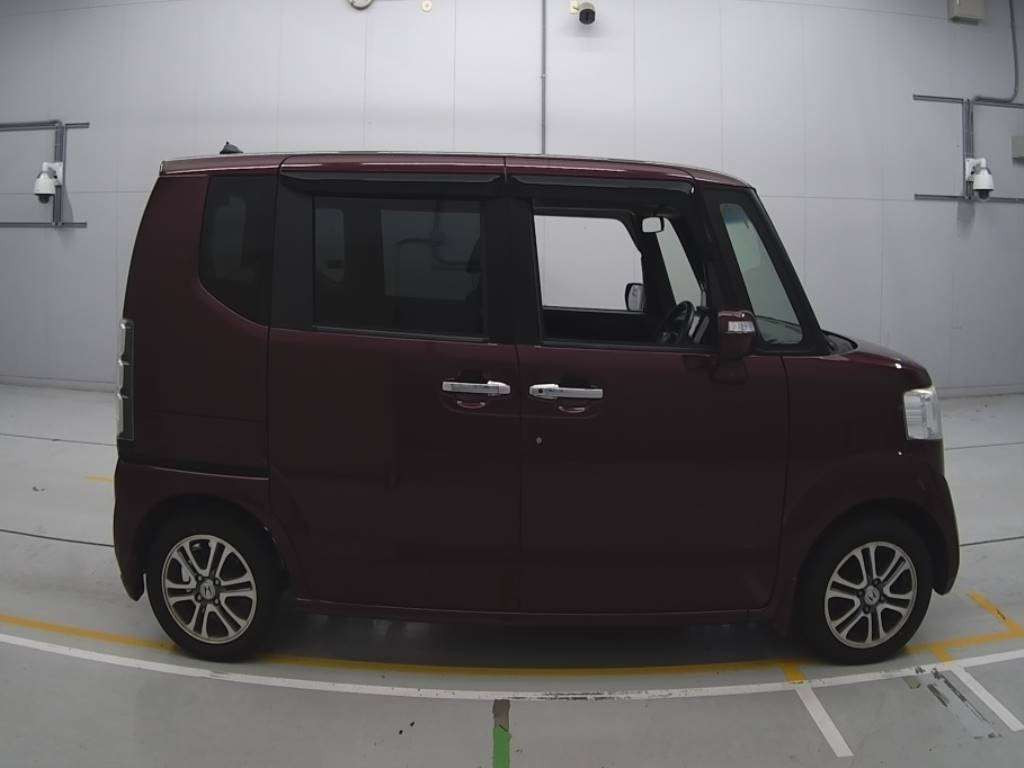 2013 Honda N-BOX JF1[2]