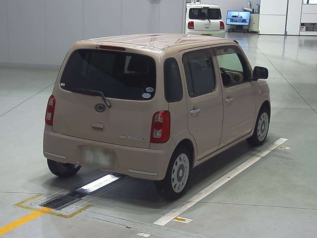 2011 Daihatsu Mira Cocoa L675S[1]