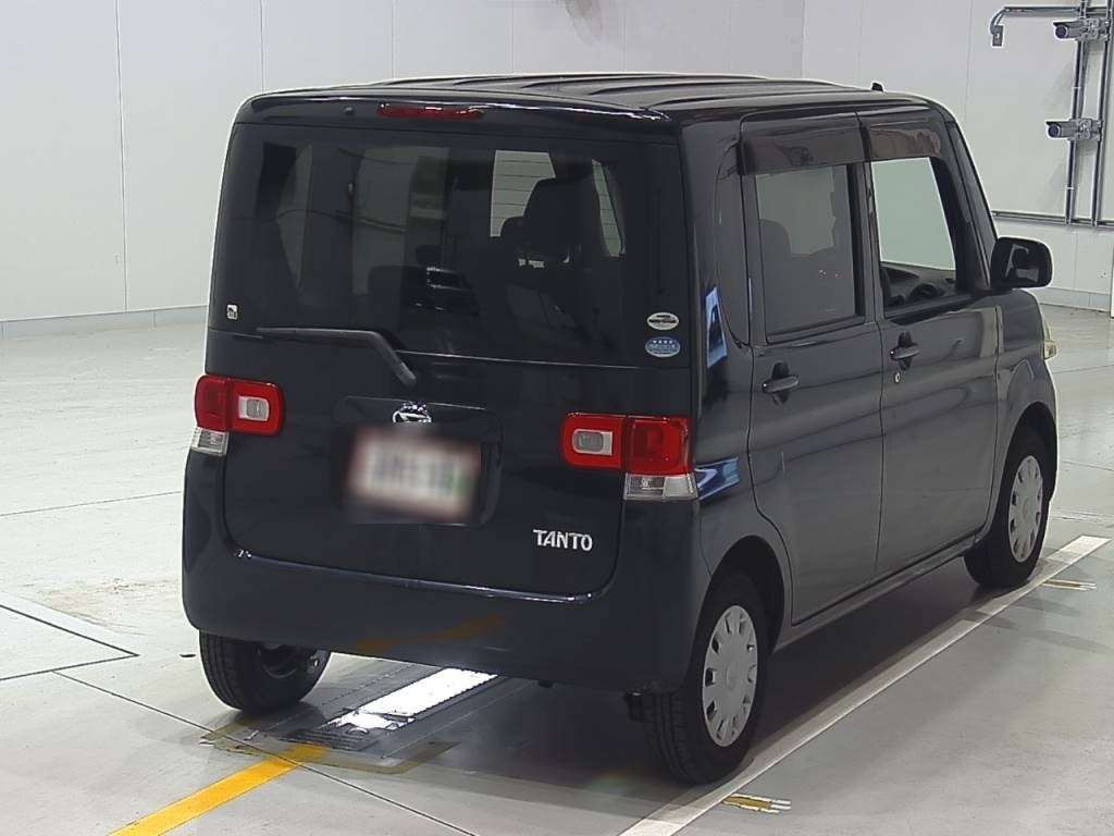 2010 Daihatsu Tanto L375S[1]