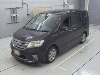 2011 Nissan Serena