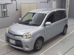 2011 Toyota Sienta