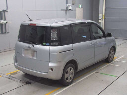 2012 Toyota Sienta