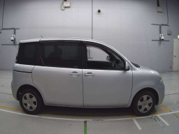 2012 Toyota Sienta