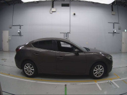 2014 Mazda Axela