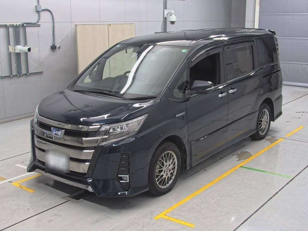 2019 Toyota Noah ZWR80W[0]