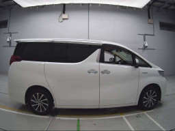 2016 Toyota Alphard Hybrid