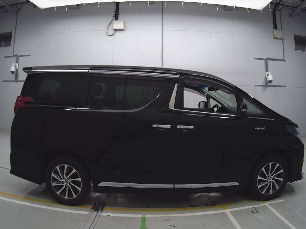 2016 Toyota Alphard Hybrid AYH30W[2]