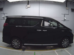 2016 Toyota Alphard Hybrid