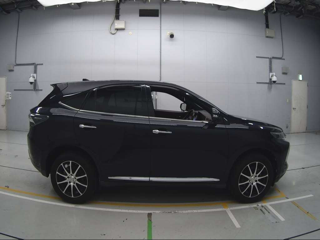 2014 Toyota Harrier ZSU60W[2]