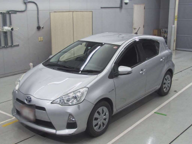 2013 Toyota Aqua