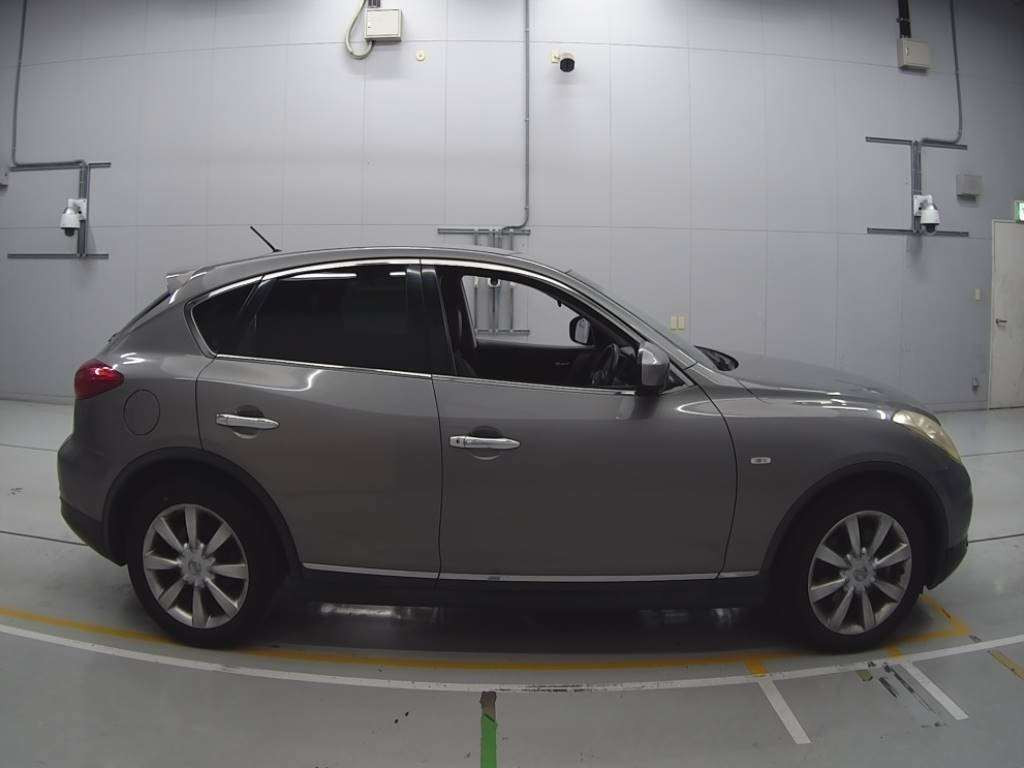 2010 Nissan Skyline Crossover J50[2]