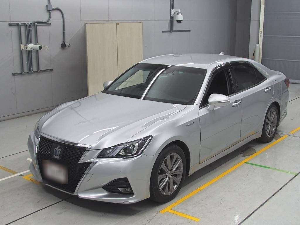 2016 Toyota Crown Hybrid AWS210[0]