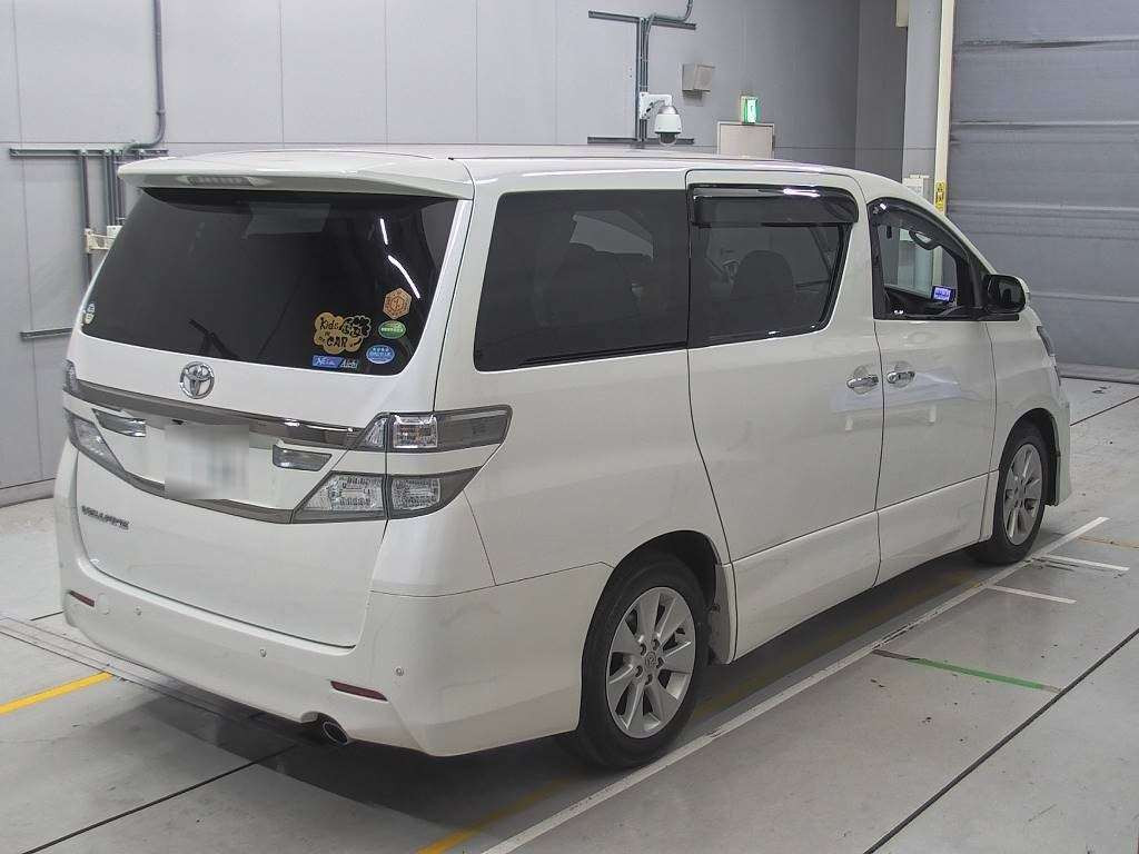 2014 Toyota Vellfire ANH20W[1]