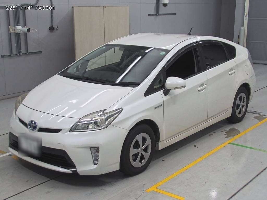 2013 Toyota Prius ZVW30[0]