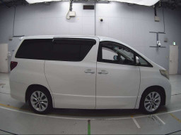 2009 Toyota Alphard