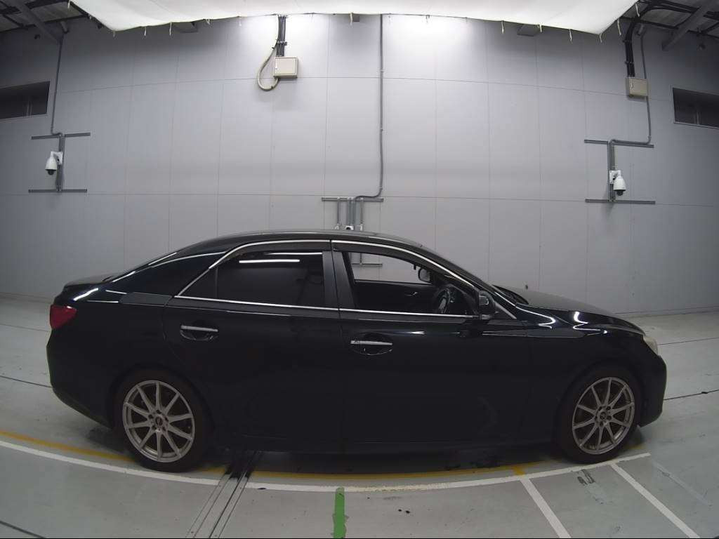 2011 Toyota Mark X GRX130[2]