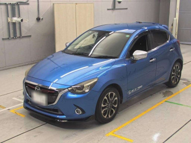 2015 Mazda Demio