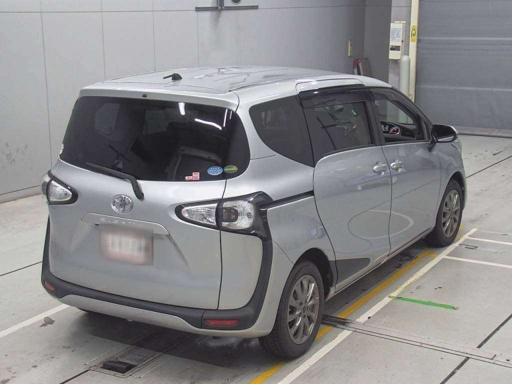 2018 Toyota Sienta NSP170G[1]