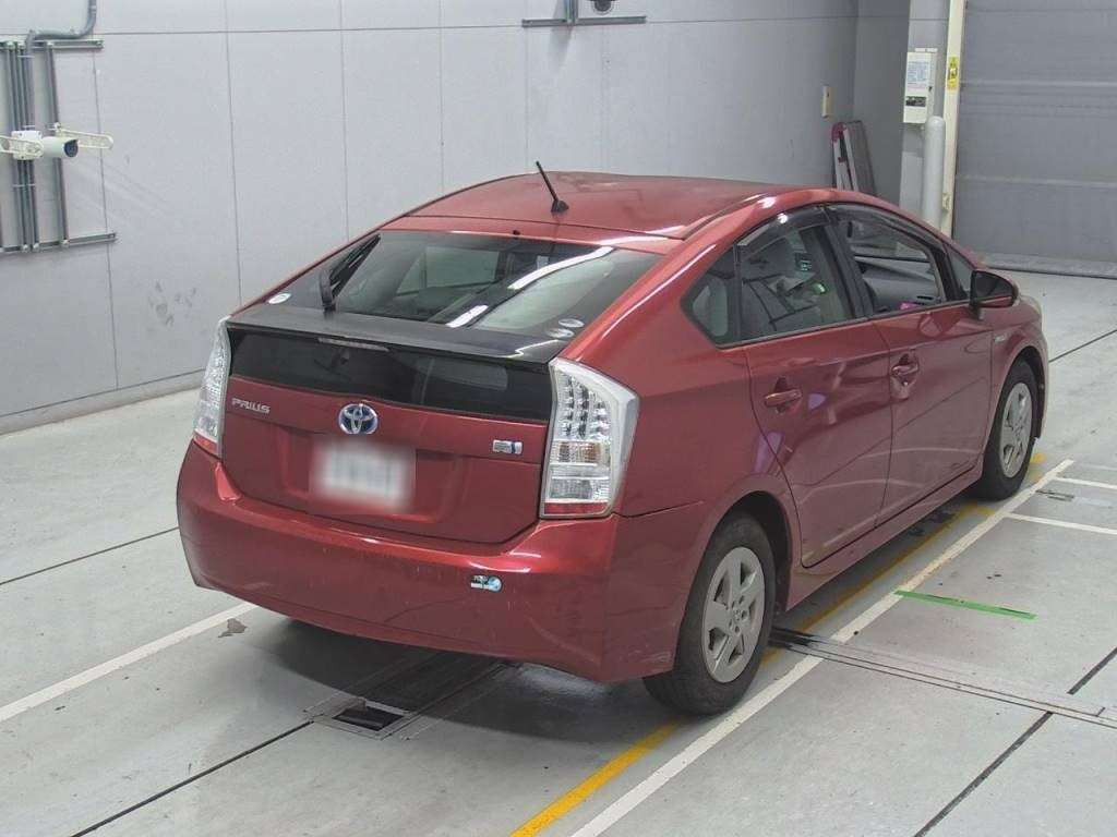 2011 Toyota Prius ZVW30[1]