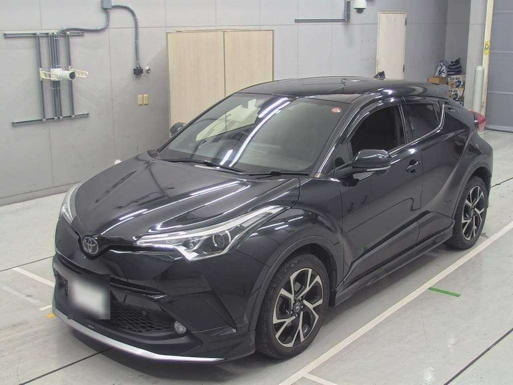 2018 Toyota C-HR NGX50[0]